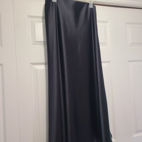 Black Satin High Waisted Maxi Skirt - Picture 3 of 5